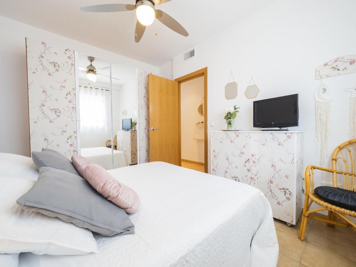 Cubo'S Beach Apartment Torrox Costa Экстерьер фото
